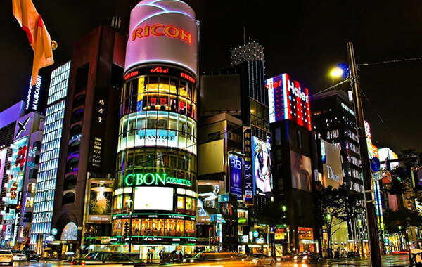 旅行会社広告媒体代理